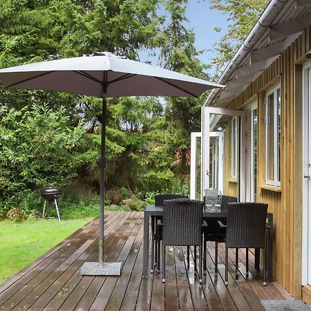 Two-bedroom In 펜션 *